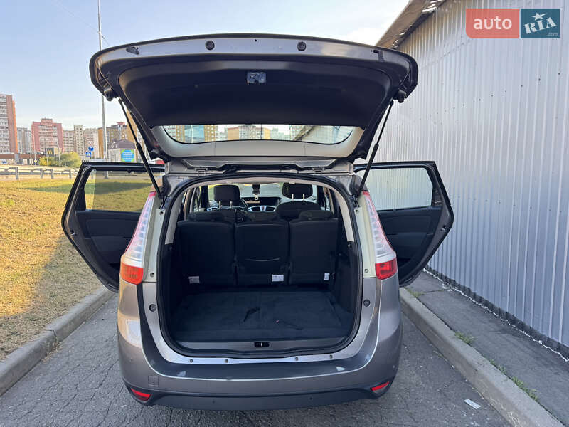 Мінівен Renault Grand Scenic 2010 в Києві фото 40 Мінівен Renault Grand Scenic 2010 в Києві