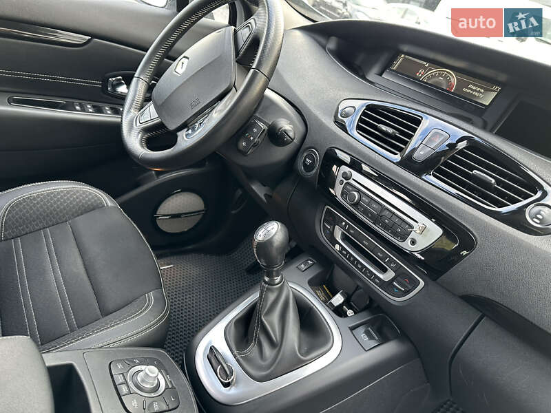 Минивэн Renault Grand Scenic 2014 в Радехове