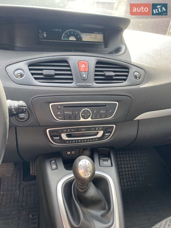 Мінівен Renault Grand Scenic 2011 в Луцьку фото 11 Мінівен Renault Grand Scenic 2011 в Луцьку