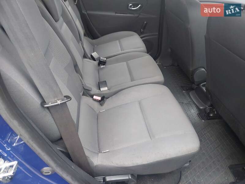 Минивэн Renault Grand Scenic 2012 в Харькове
