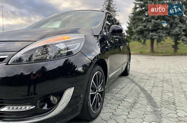 Минивэн Renault Grand Scenic 2014 в 