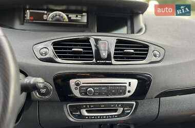 Минивэн Renault Grand Scenic 2014 в 