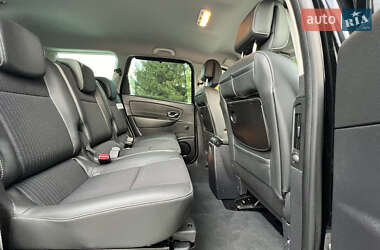Минивэн Renault Grand Scenic 2014 в 