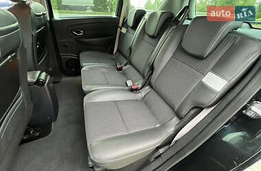 Минивэн Renault Grand Scenic 2014 в 