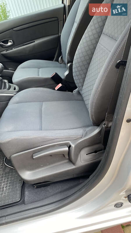 Минивэн Renault Grand Scenic 2009 в Львове фото 8 Минивэн Renault Grand Scenic 2009 в Львове