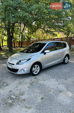 Минивэн Renault Grand Scenic 2009 в Харькове