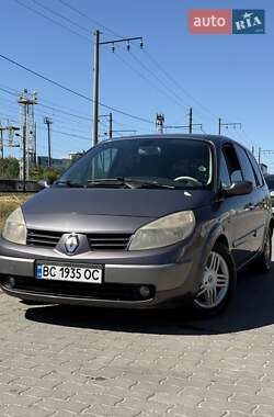 Минивэн Renault Grand Scenic 2004 в 
