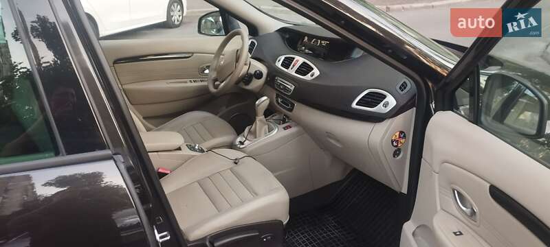 Минивэн Renault Grand Scenic 2010 в Киеве