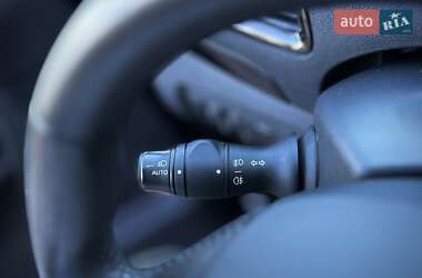 Минивэн Renault Grand Scenic 2012 в 
