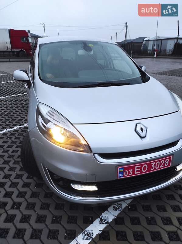 Минивэн Renault Grand Scenic 2012 в Луцке
