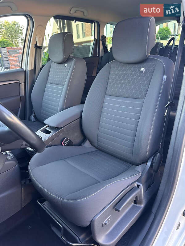 Минивэн Renault Grand Scenic 2015 в Умани фото 29 Минивэн Renault Grand Scenic 2015 в Умани