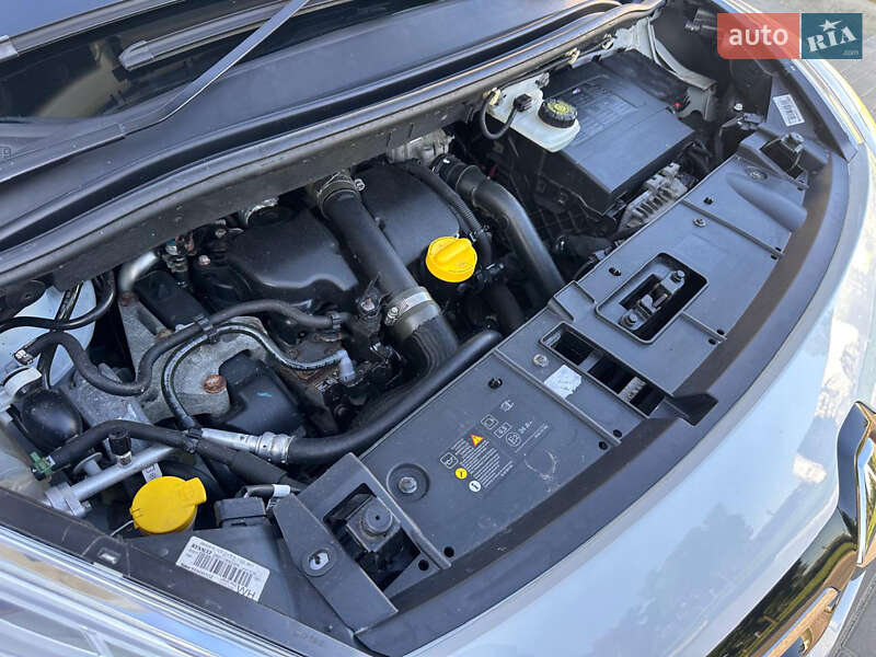 Минивэн Renault Grand Scenic 2015 в Умани фото 72 Минивэн Renault Grand Scenic 2015 в Умани