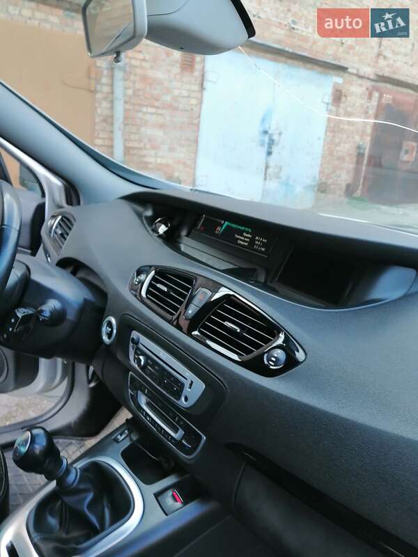 Мінівен Renault Grand Scenic 2014 в Кривому Розі фото 36 Мінівен Renault Grand Scenic 2014 в Кривому Розі