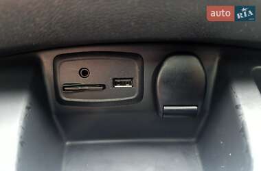 Минивэн Renault Grand Scenic 2016 в 