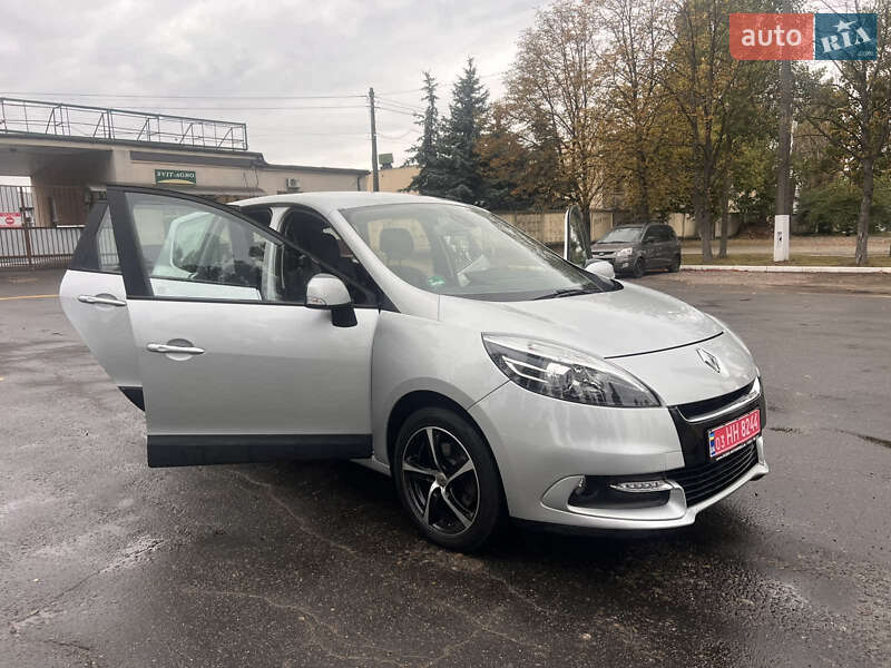 Минивэн Renault Grand Scenic 2012 в Киеве