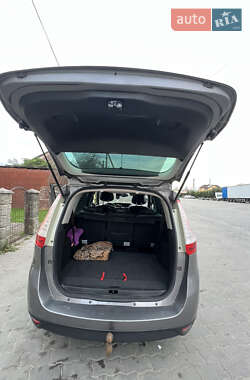 Минивэн Renault Grand Scenic 2013 в 