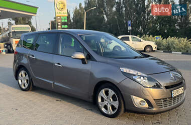 Мінівен Renault Grand Scenic 2011 в Хмельницькому