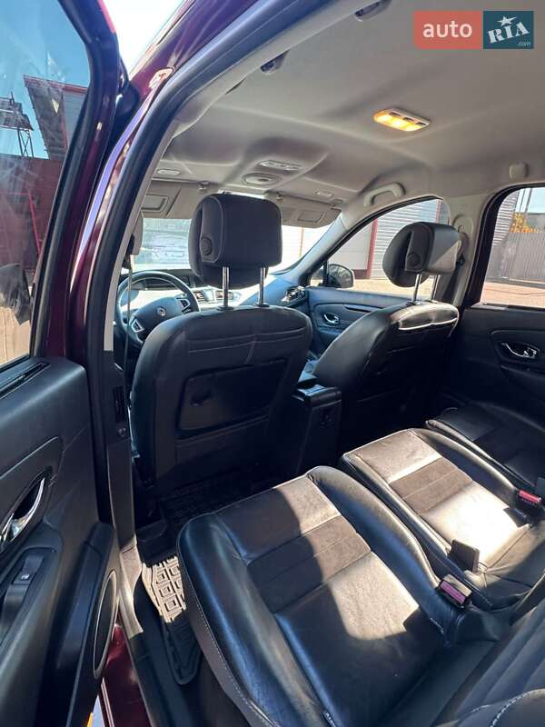 Минивэн Renault Grand Scenic 2012 в Недригайлове