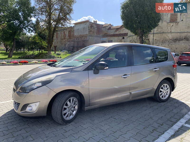 Минивэн Renault Grand Scenic 2011 в Тернополе