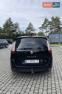 Минивэн Renault Grand Scenic 2012 в 