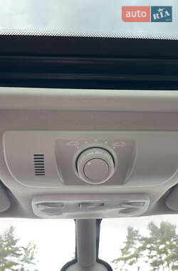 Минивэн Renault Grand Scenic 2012 в 