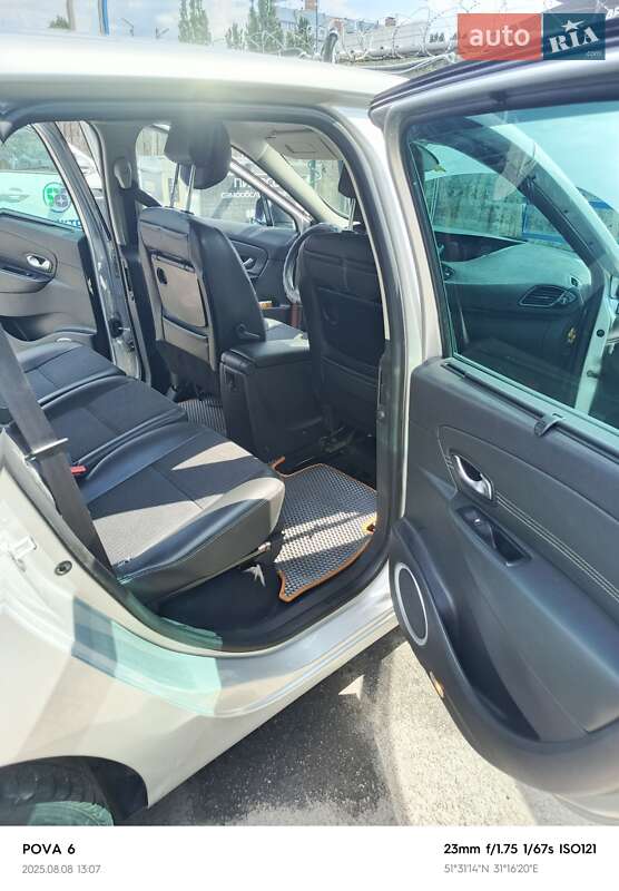 Мінівен Renault Grand Scenic 2011 в Чернігові фото 14 Мінівен Renault Grand Scenic 2011 в Чернігові