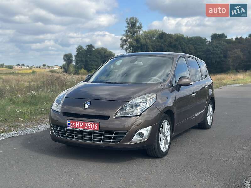 Минивэн Renault Grand Scenic 2010 в Демидовке