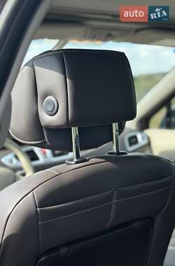 Минивэн Renault Grand Scenic 2010 в 