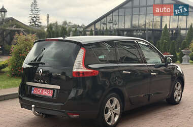 Минивэн Renault Grand Scenic 2011 в 