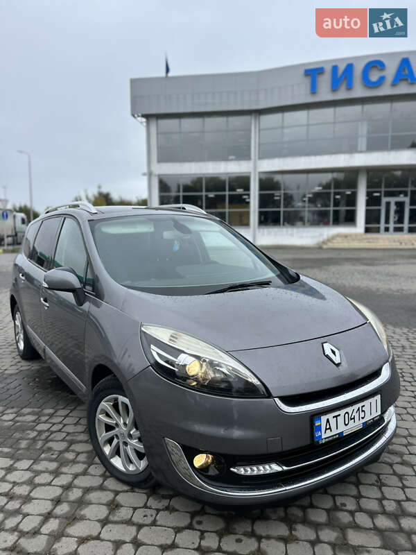 Renault Grand Scenic 2012