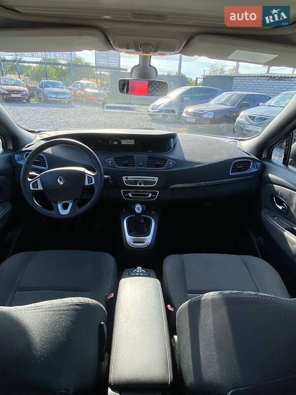 Минивэн Renault Grand Scenic 2011 в Днепре