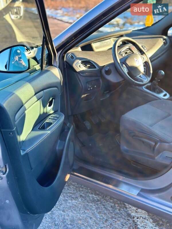 Мінівен Renault Grand Scenic 2011 в Львові