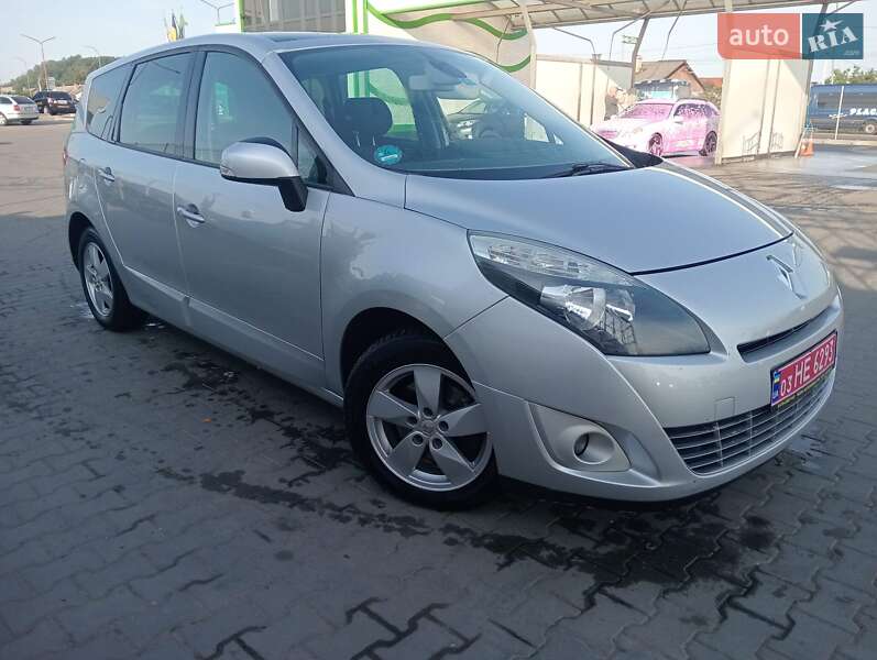 Мінівен Renault Grand Scenic 2009 в Нововолинську