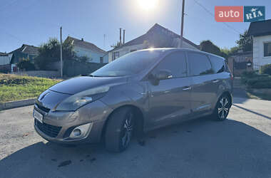 Минивэн Renault Grand Scenic 2010 в Умани