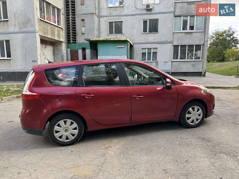 Минивэн Renault Grand Scenic 2009 в Харькове