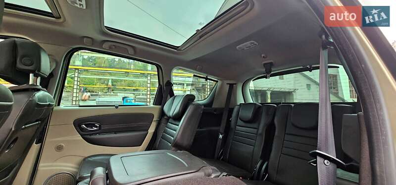 Минивэн Renault Grand Scenic 2011 в Киеве фото 9 Минивэн Renault Grand Scenic 2011 в Киеве