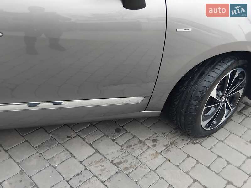 Минивэн Renault Grand Scenic 2015 в Луцке