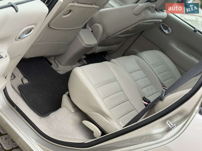 Минивэн Renault Grand Scenic 2008 в Староконстантинове