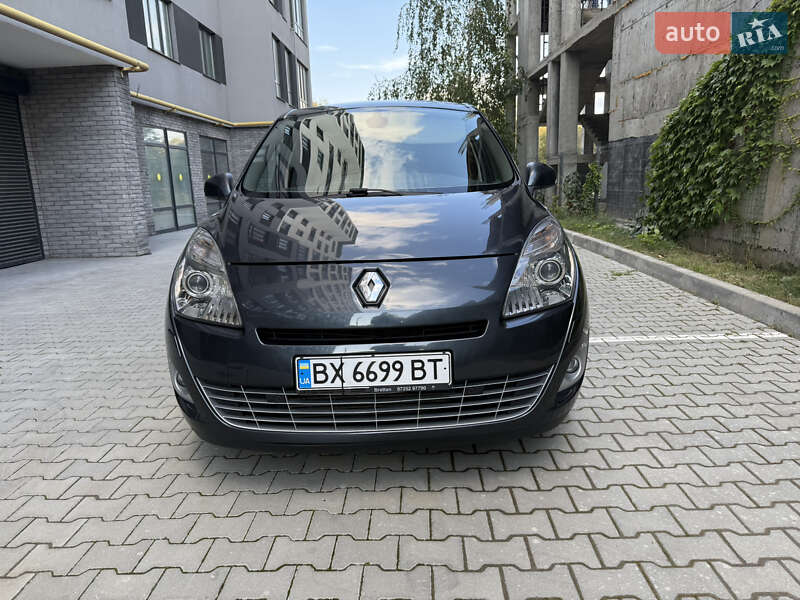 Мінівен Renault Grand Scenic 2010 в Хмельницькому