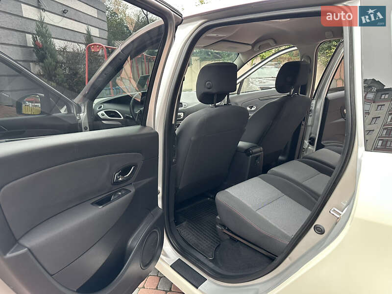 Минивэн Renault Grand Scenic 2014 в Ивано-Франковске