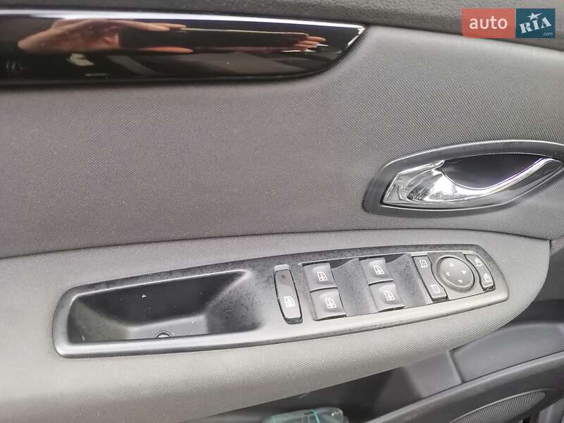 Минивэн Renault Grand Scenic 2015 в Луцке