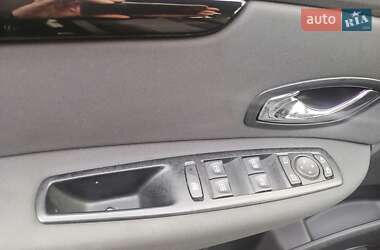 Мінівен Renault Grand Scenic 2015 в 
