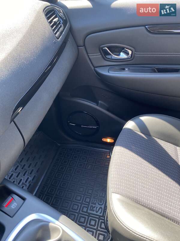 Минивэн Renault Grand Scenic 2013 в Николаеве