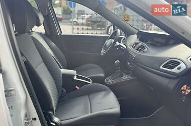 Минивэн Renault Grand Scenic 2009 в 