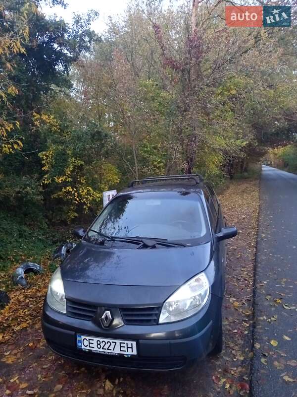Renault Grand Scenic 2004