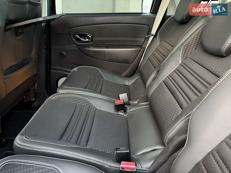 Мінівен Renault Grand Scenic 2015 в Стрию