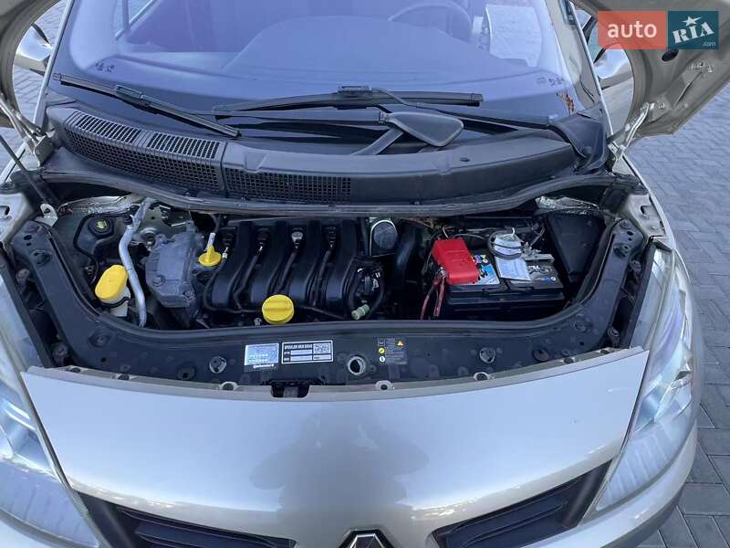 Минивэн Renault Grand Scenic 2008 в Ровно