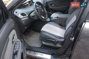 Минивэн Renault Grand Scenic 2011 в 