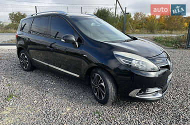 Мінівен Renault Grand Scenic 2015 в 
