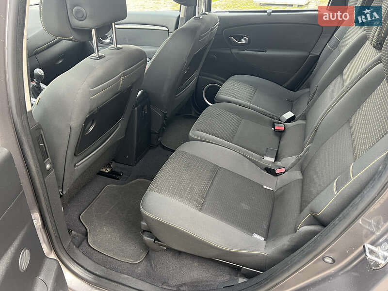 Минивэн Renault Grand Scenic 2009 в Вишневом